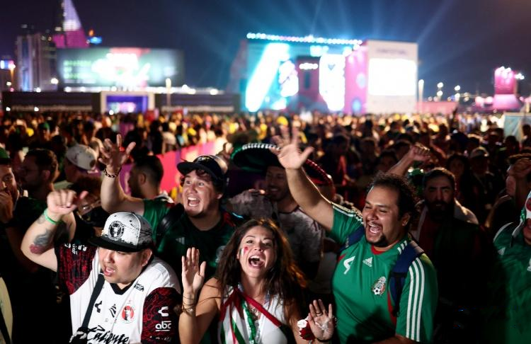 InfoComm Asia | 888电子Planar全球首发第四代Micro LED智能一体机