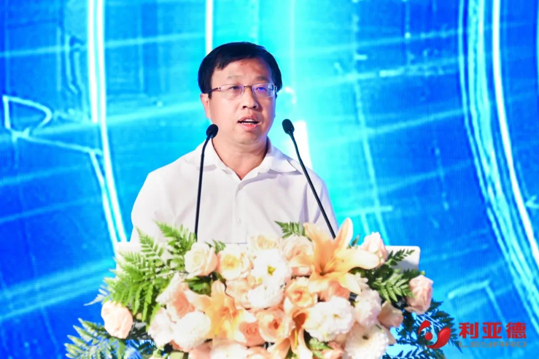 888电子·虚拟动点效果宣布：脚扎实地迈向AI数字新时代