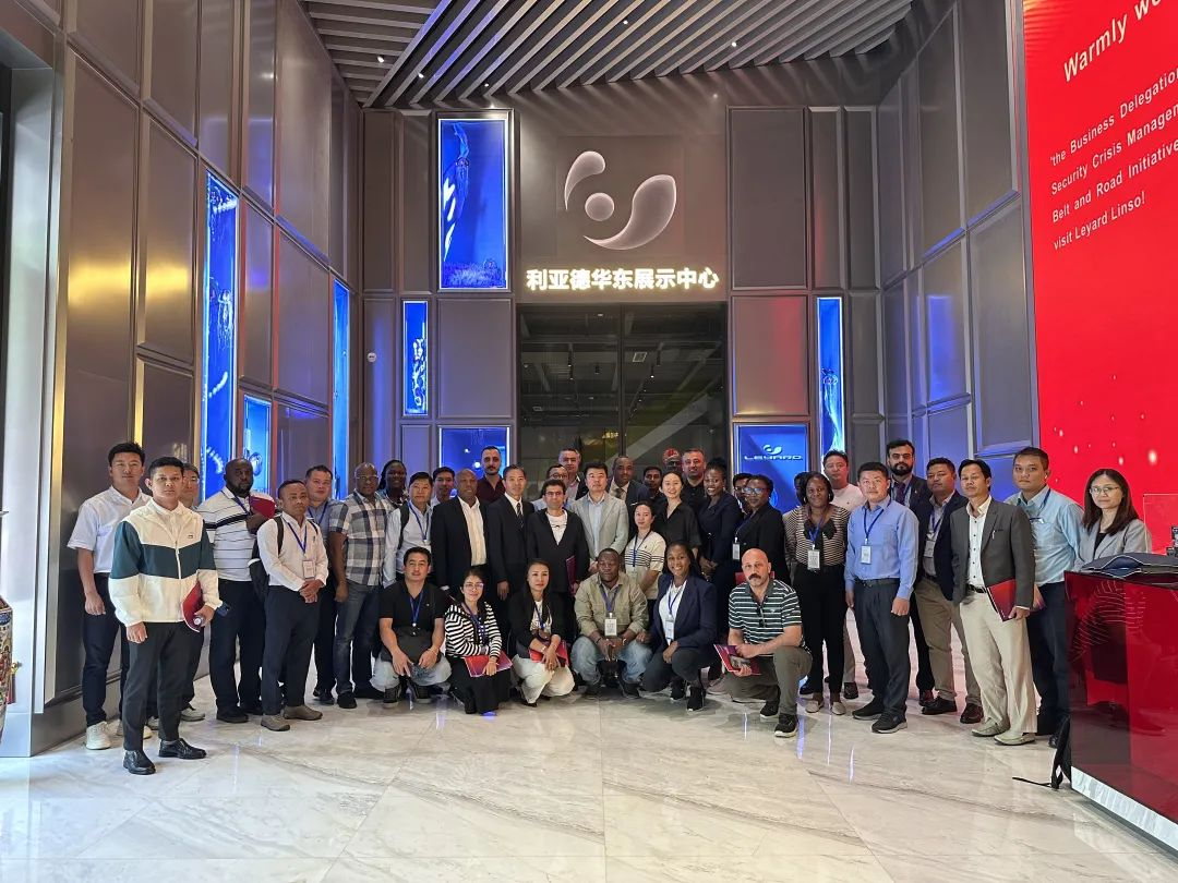 “一带一起”八国航空安保与；；；；卫砩涛窨疾焱诺椒888电子·蓝硕，，，，，，，共探国际相助新机缘